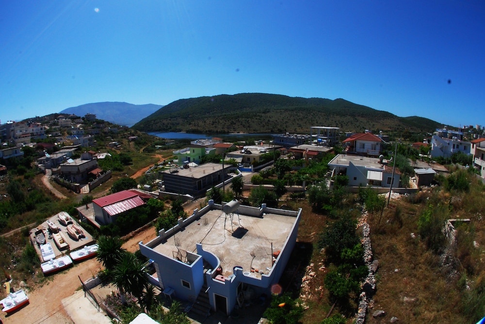 Vila Renato