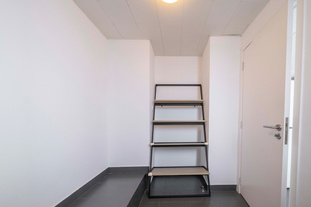 Tyms 3BR Duplex APT Xujiahui Shanghai