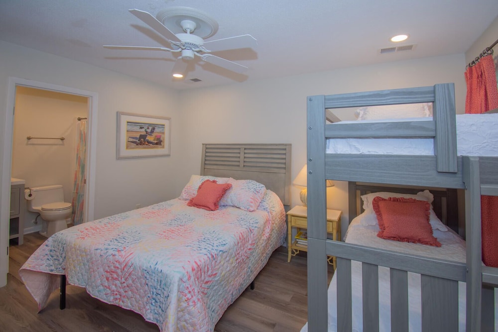 329 Capt John Fripp Villa view 5