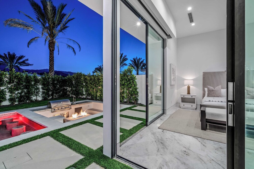 Sleeps 54 3 Luxury Villas w/ Pool + Spa, Pickleball Bravo by Avantstay