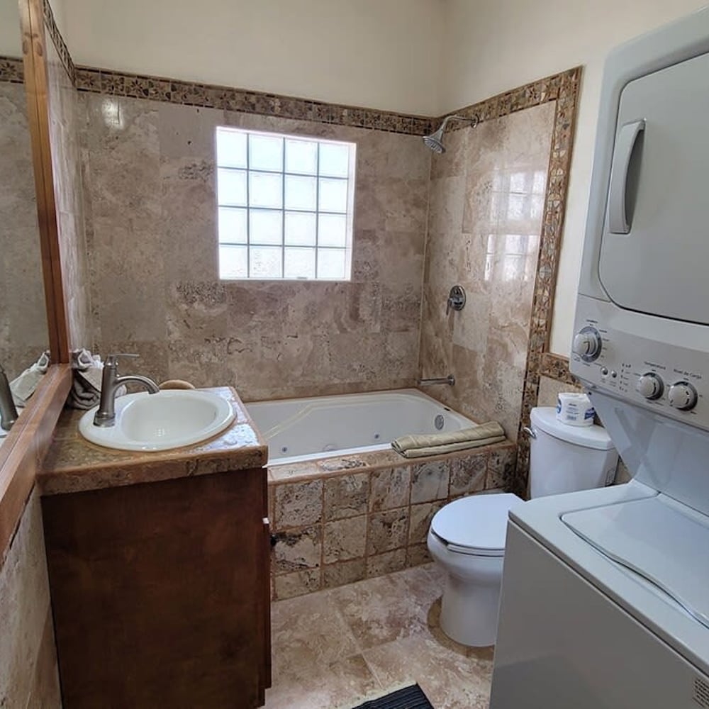 Casa Evita 3 Bedroom Beachfront Home
