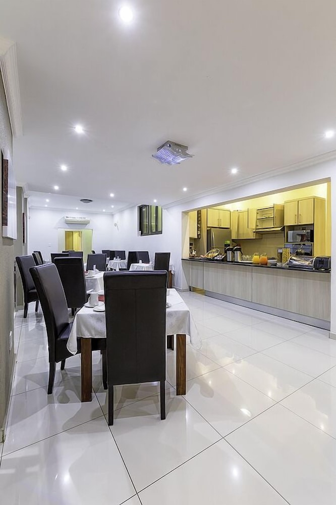 Discovery Guest House