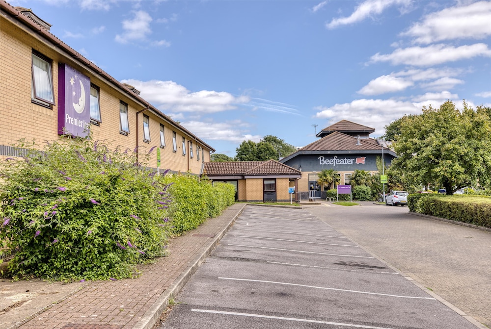 Premier Inn Basingstoke West, photo 31