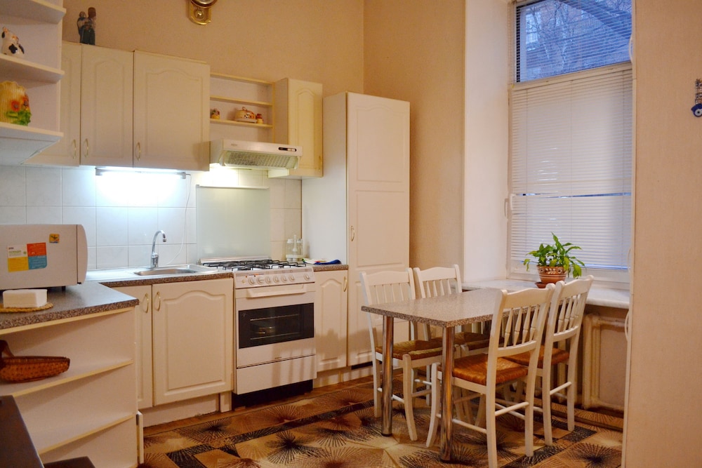 Kiev Accommodation Hotel Service