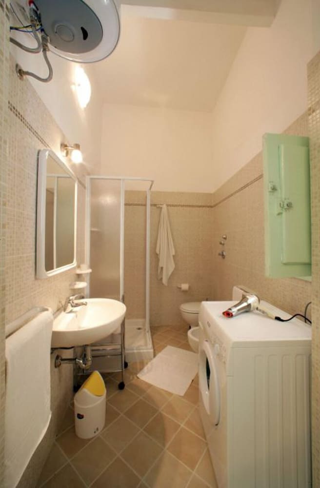 Flavica Home Holiday