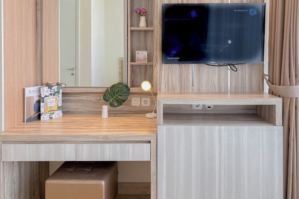 Comfort And Modern Look 2Br At Menteng Park Apartment