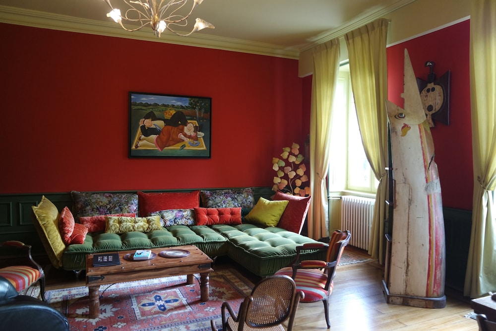 lounge