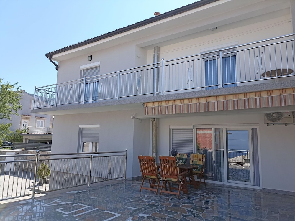 Vilari Guest House