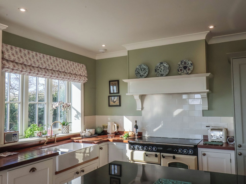 Roding Cottage