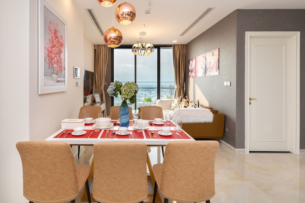 Saigon House Vinhomes Golden River