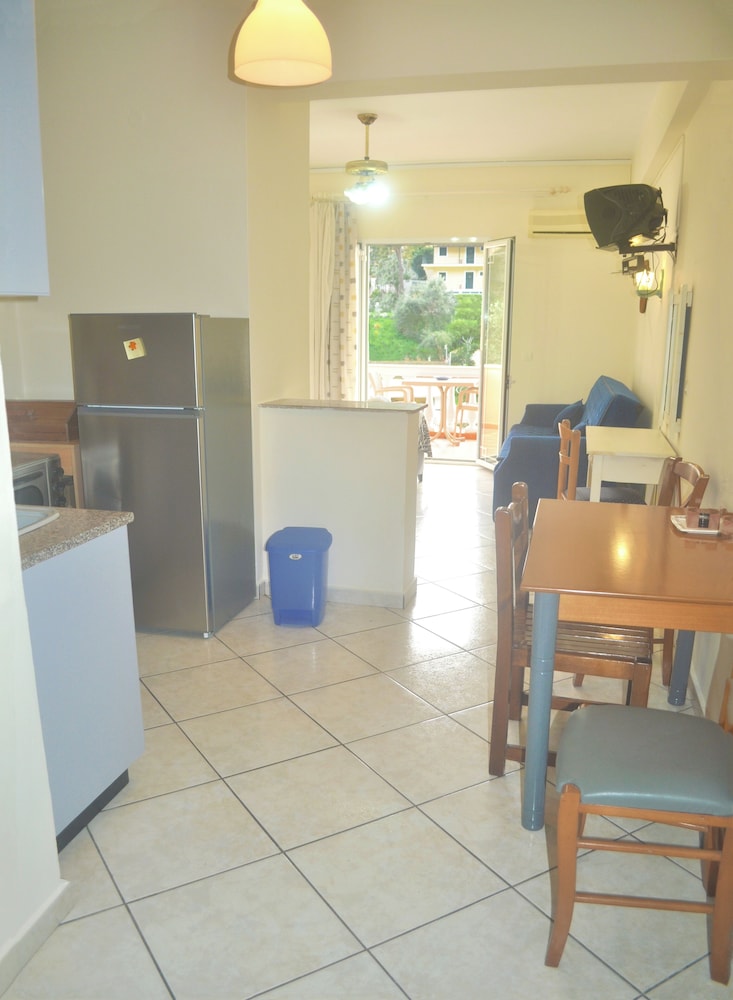 Holiday House Letta in a Very Quiet Location - Agios Gordios Beach