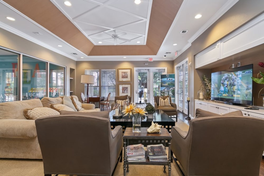 Lucaya Village 3040 #13-102 - Image 4