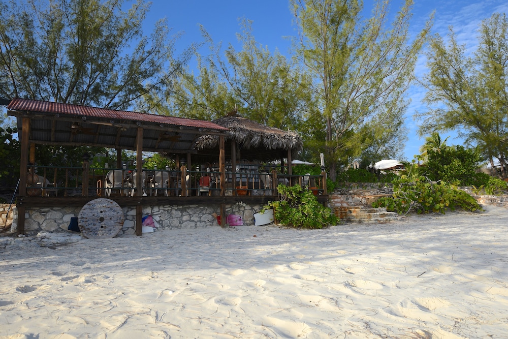 Pigeon Cay Beach Club - Property Image 7