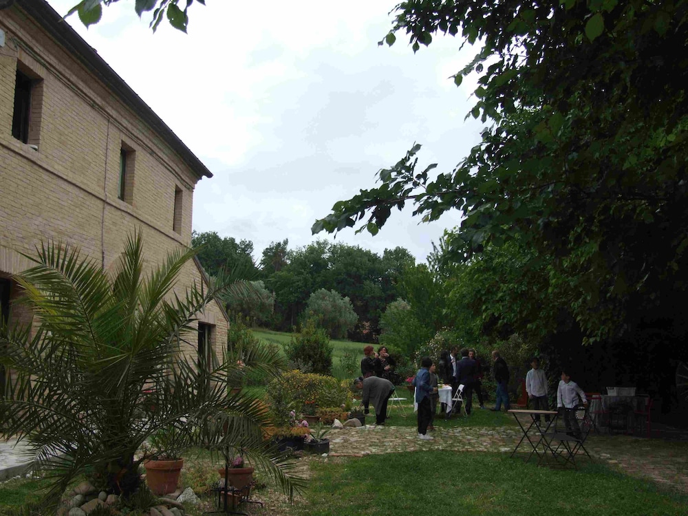 Photo 24