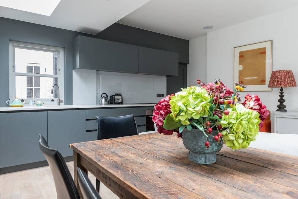 Westgate Terrace VI by Onefinestay
