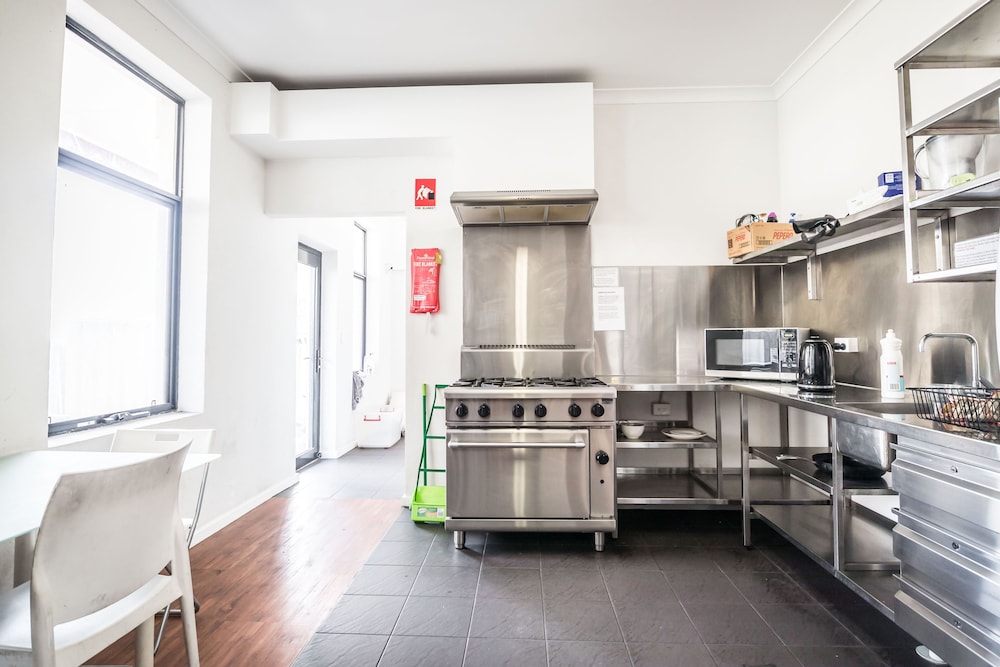 Downtown Backpackers Hostel - note - Valid Passport required for check in