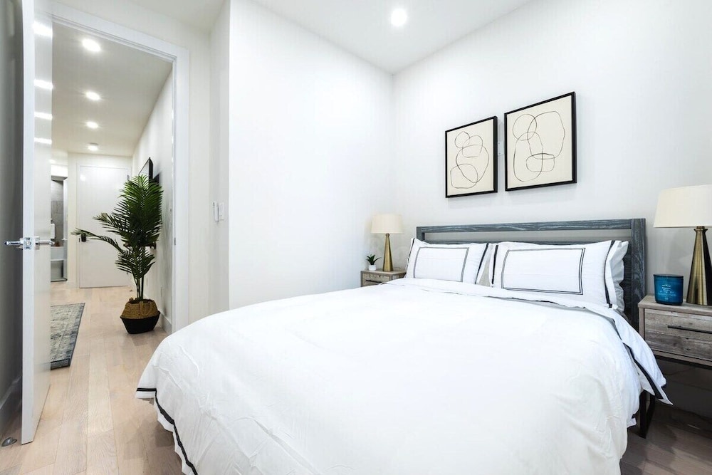 317 UES Apartments