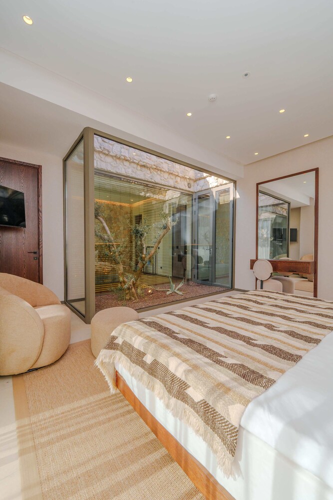 Silence Villas