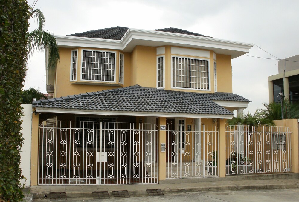 Cesar's House Guayaquil