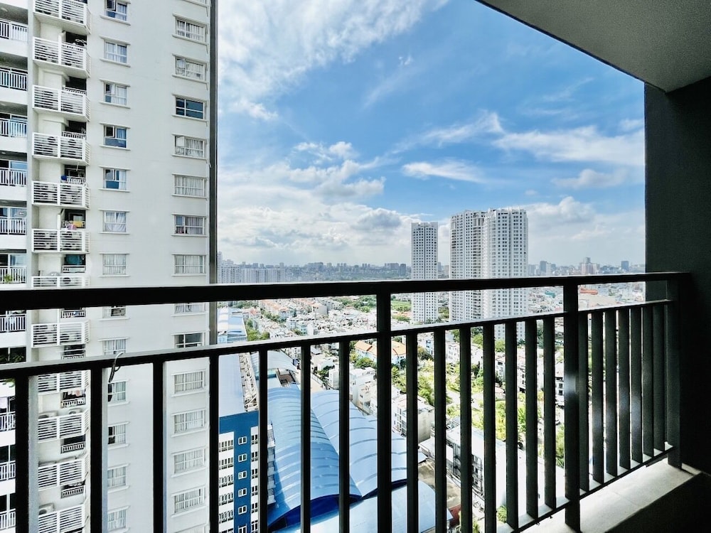Sunrise City Alm's Luxury Apartment