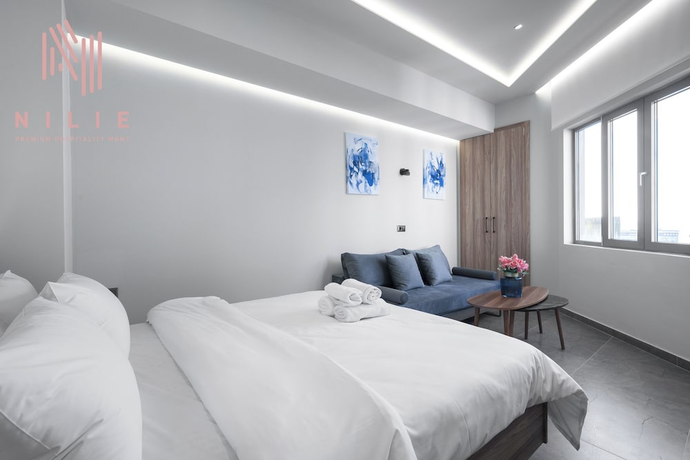 Pantheon Nilie Hospitality MGMT
