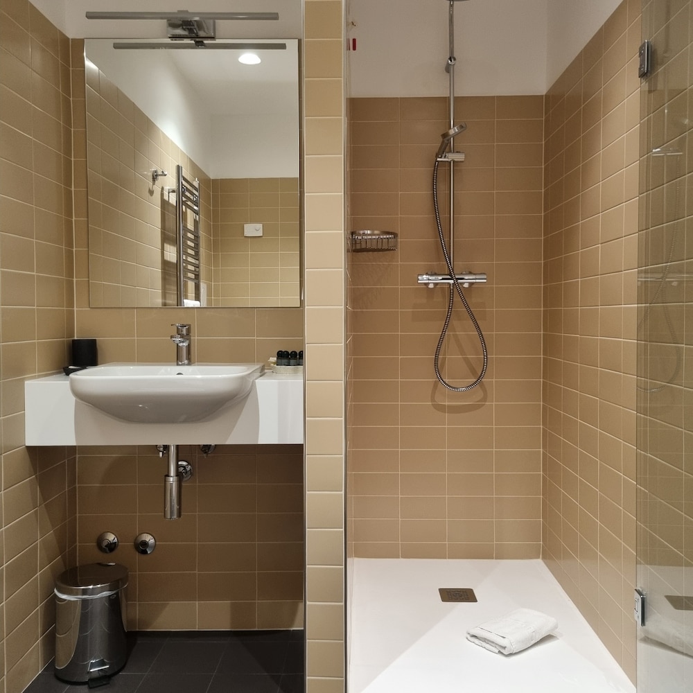 Portica Homes Assisi