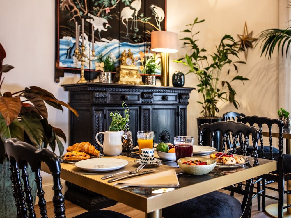 BSTAR Luxury B&B