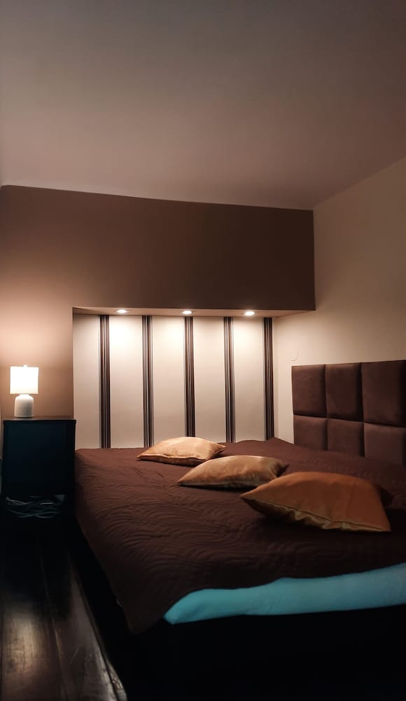Luxury Senate Apartment