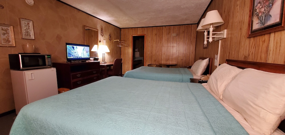 Red Ranch Motel
