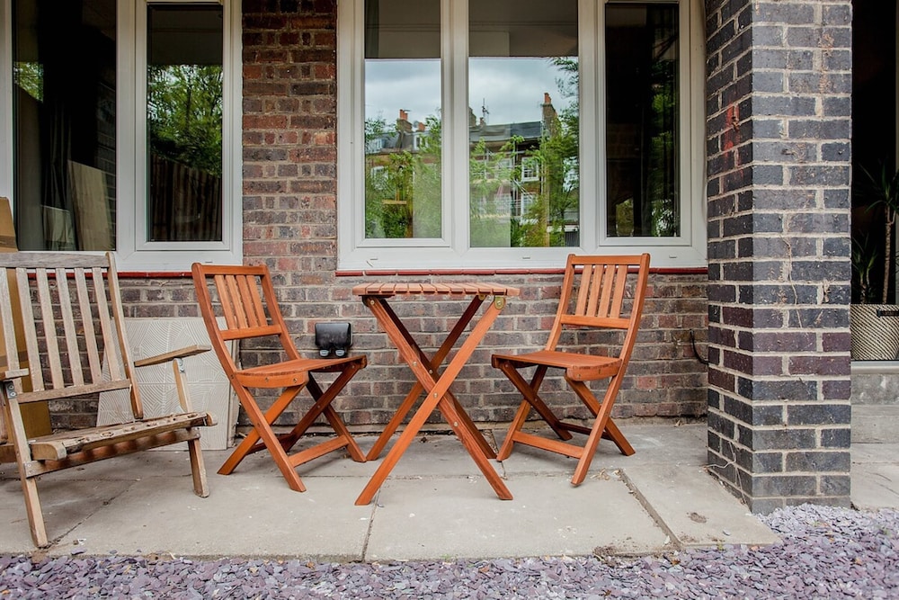 Modern Central 1 Bed in Clerkenwell - sleeps 4