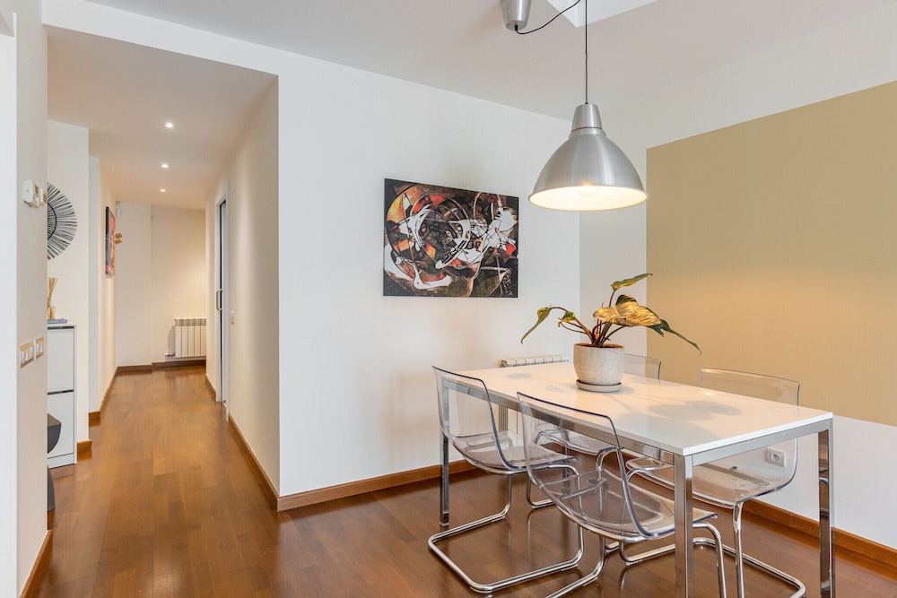 Les Corts Apartments By Olala Homes