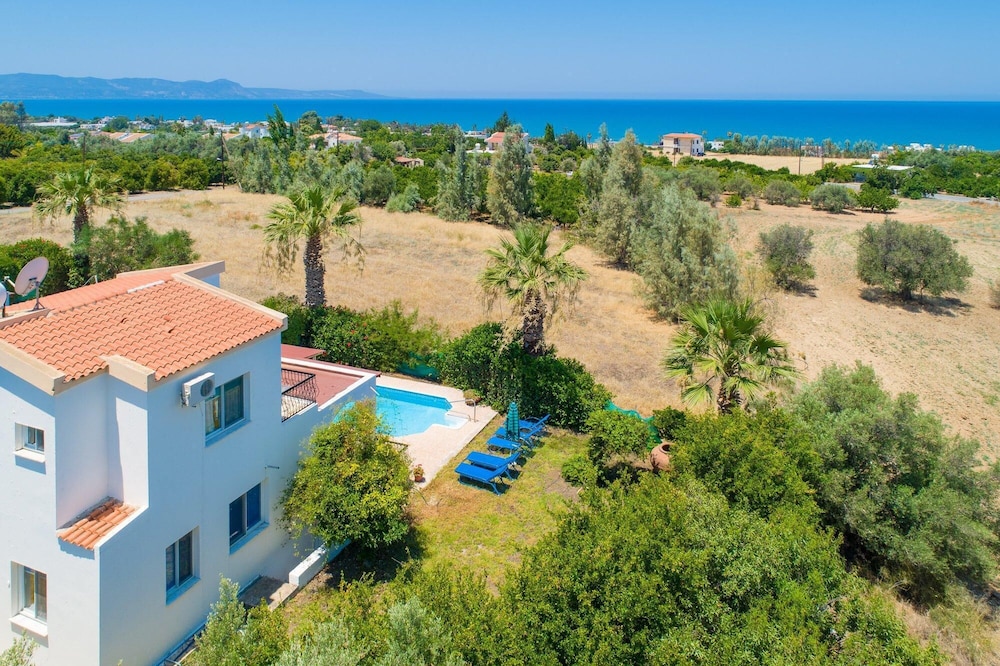 Argaka Sun Villa Tessera Large Private Pool Walk to Beach Sea Views A C Wifi - 2841 view 3