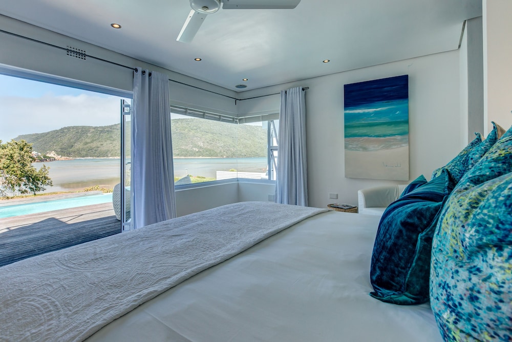 Amanzi Island Boutique Hotel