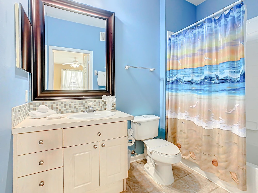 Spacious Windsor Palms Retreat - 11 Min to Disney