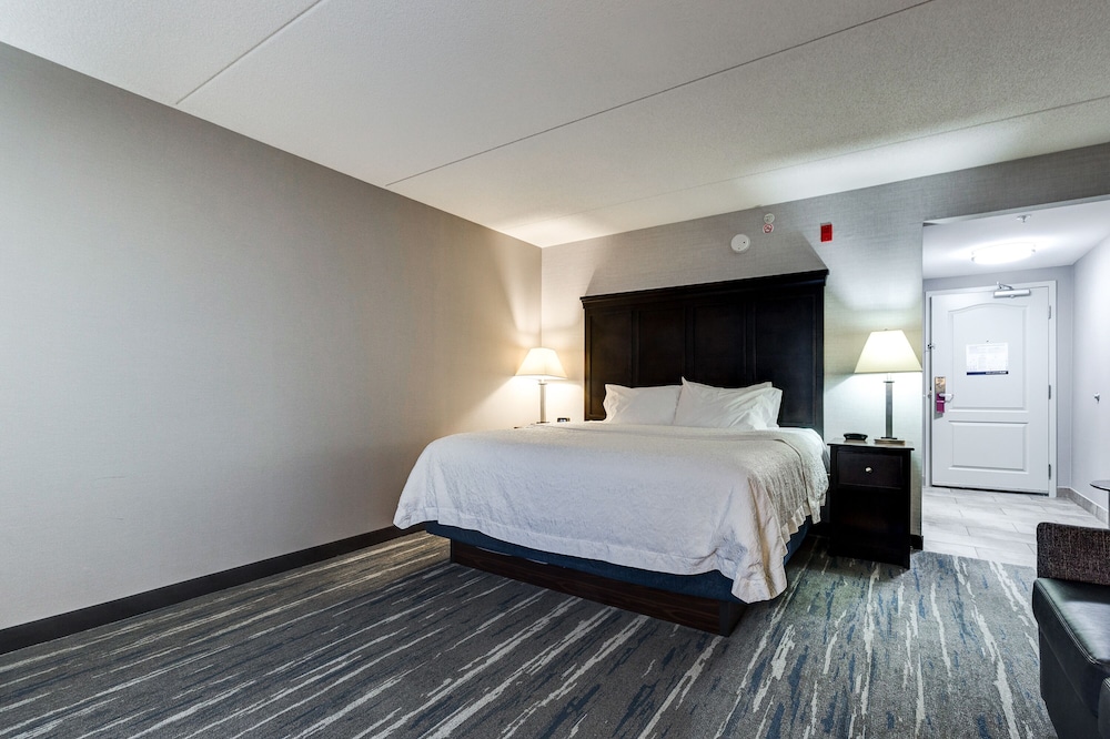 Brantford Vacations - Hampton Inn  Suites by Hilton Brantford Conference Centre - Property Image 63