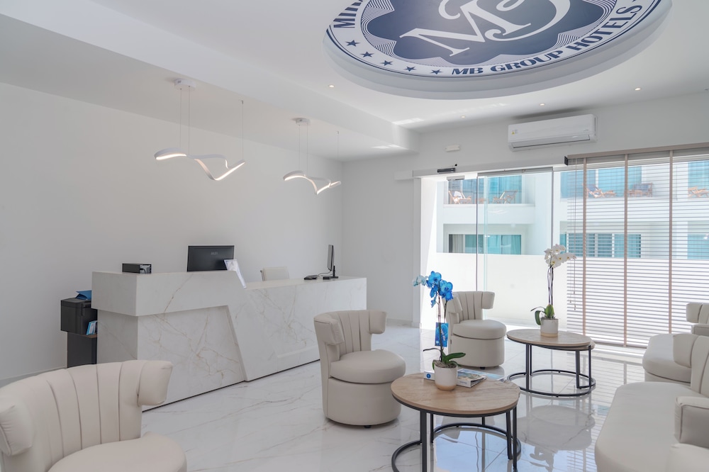 Mirage Bleu Hotel 2
