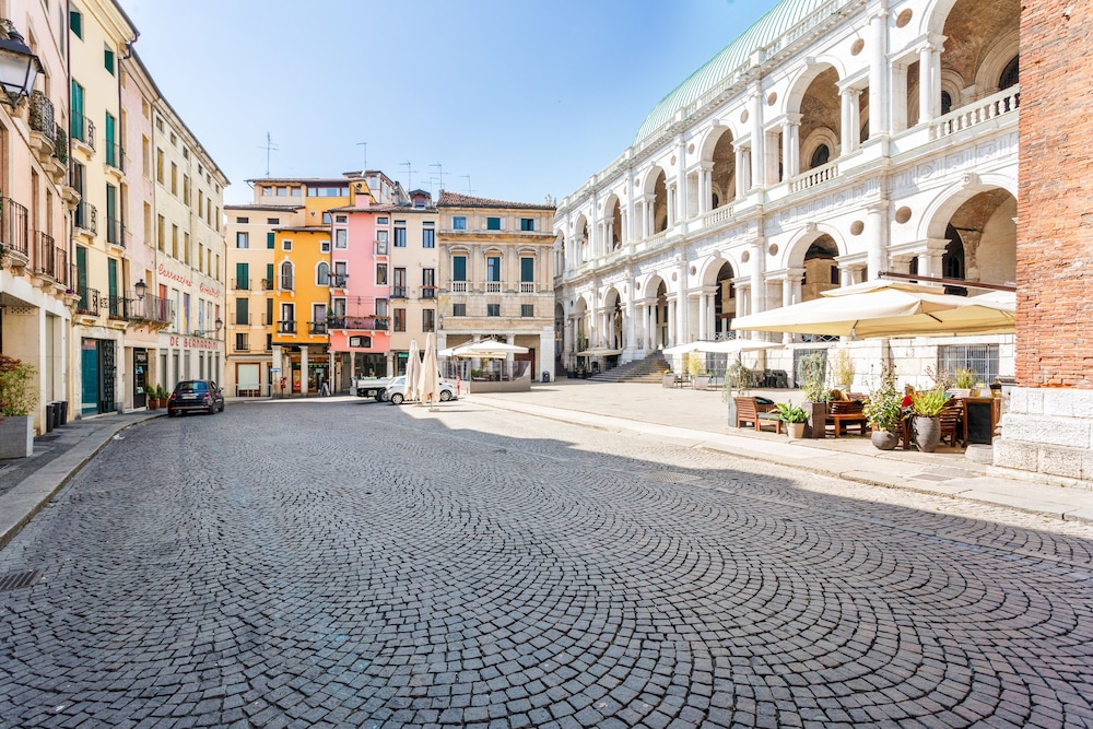 Civico 34 Central Flat view 5
