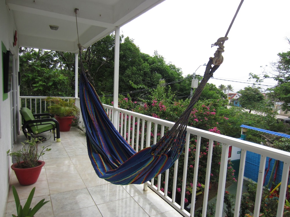 Apartamentos La Hermosa