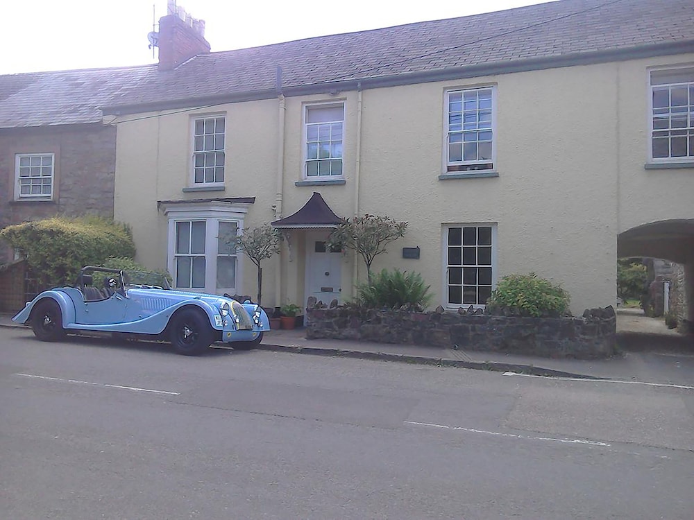 Heron House
