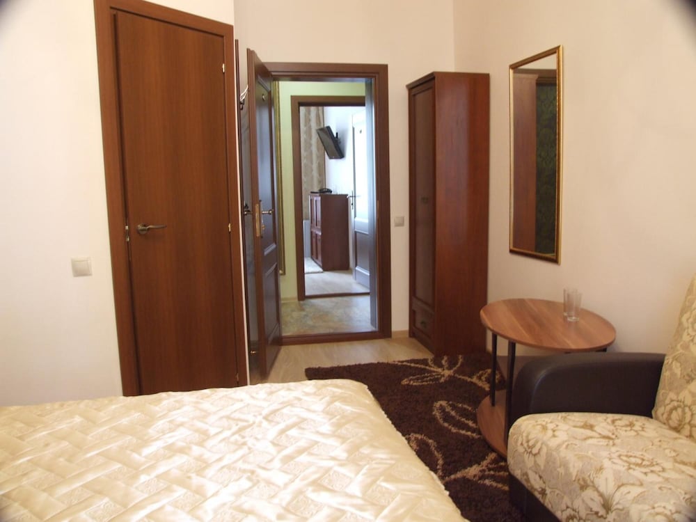Hotel Bonjour at Kazakova