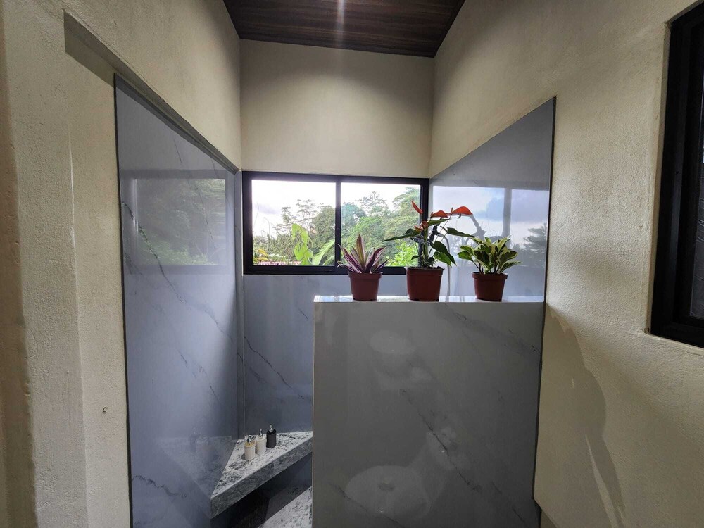 Cabañas Caeli, El Colibri, NEW La Fortuna Rainforest Cabin w Panoramic Views