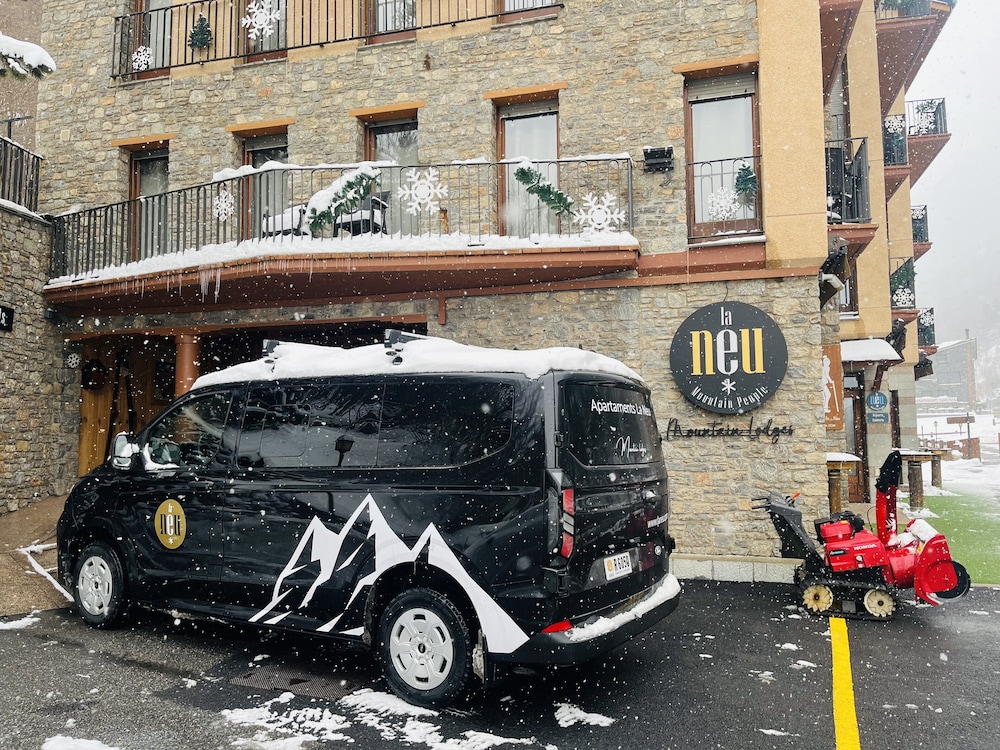 Apartaments La Neu