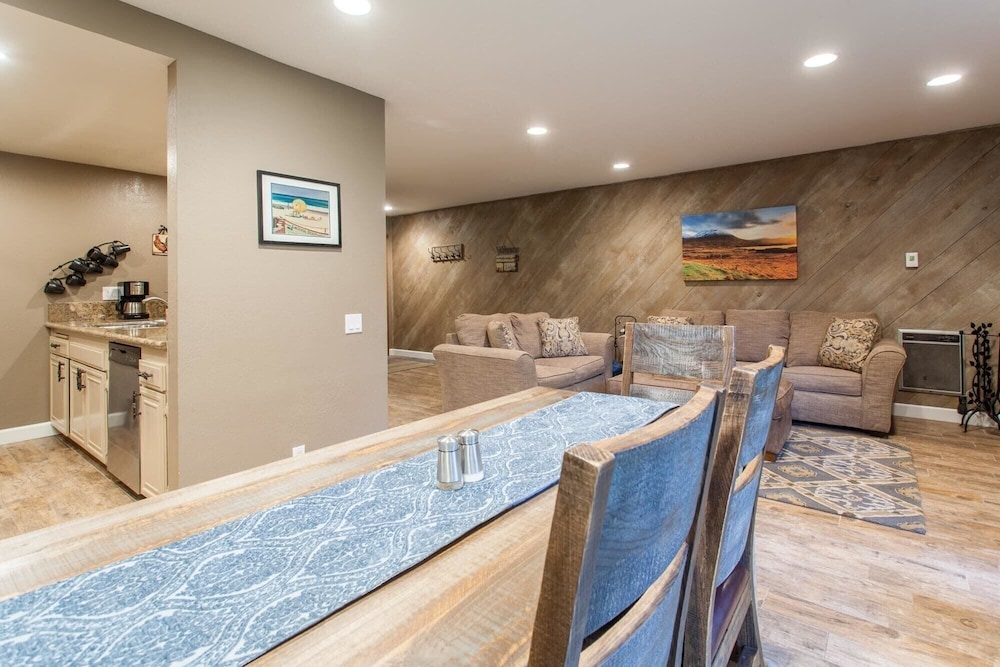 Snowcreek 405 Phase III