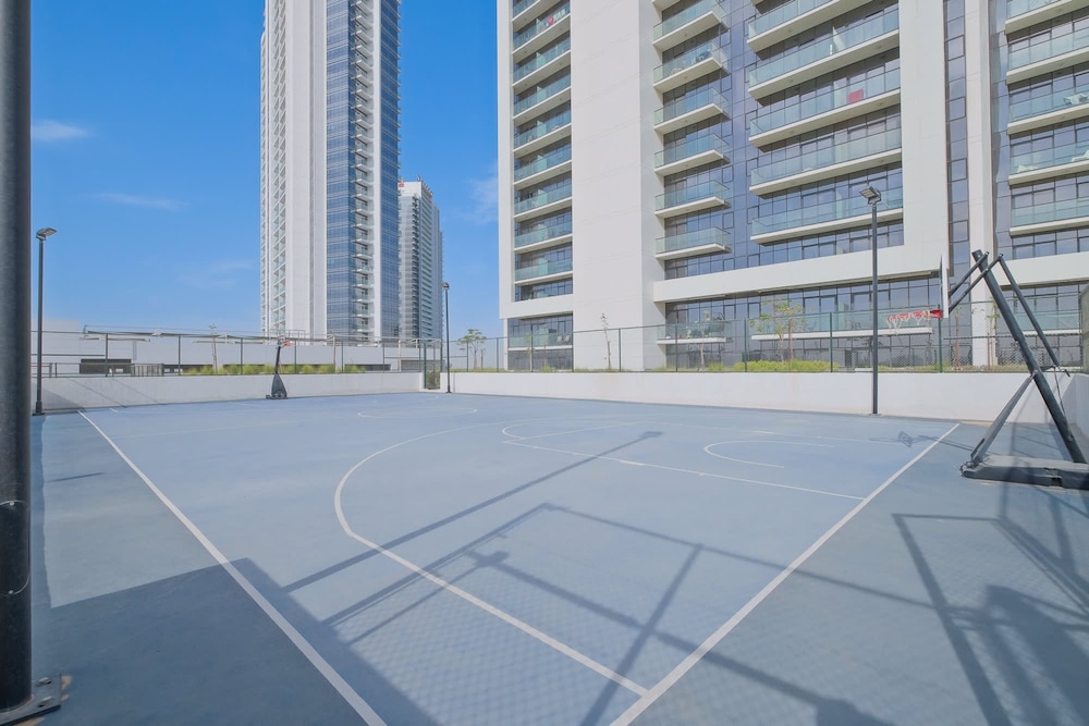 Tranquil 1BR Hideaway in Damac Hills