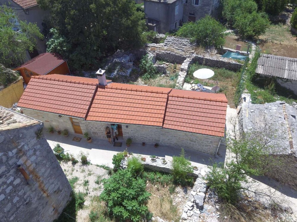 Photo 29