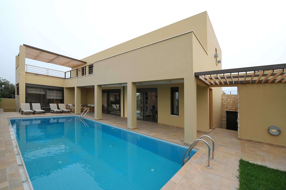 Rimondi Jas Villa