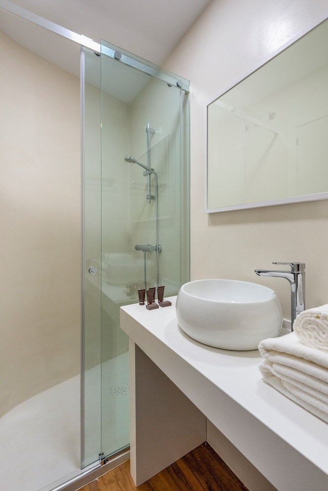 Brand New 3 Bd Apartm With Views to Plaza Santa Cruz - Santa Teresa IV view 2