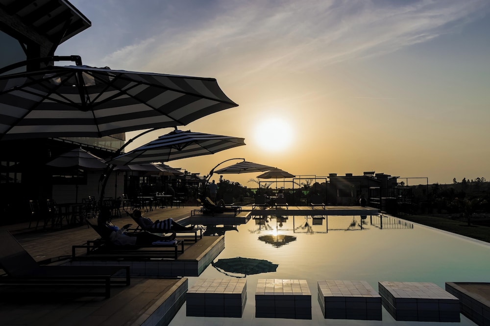 Tufaha Resort