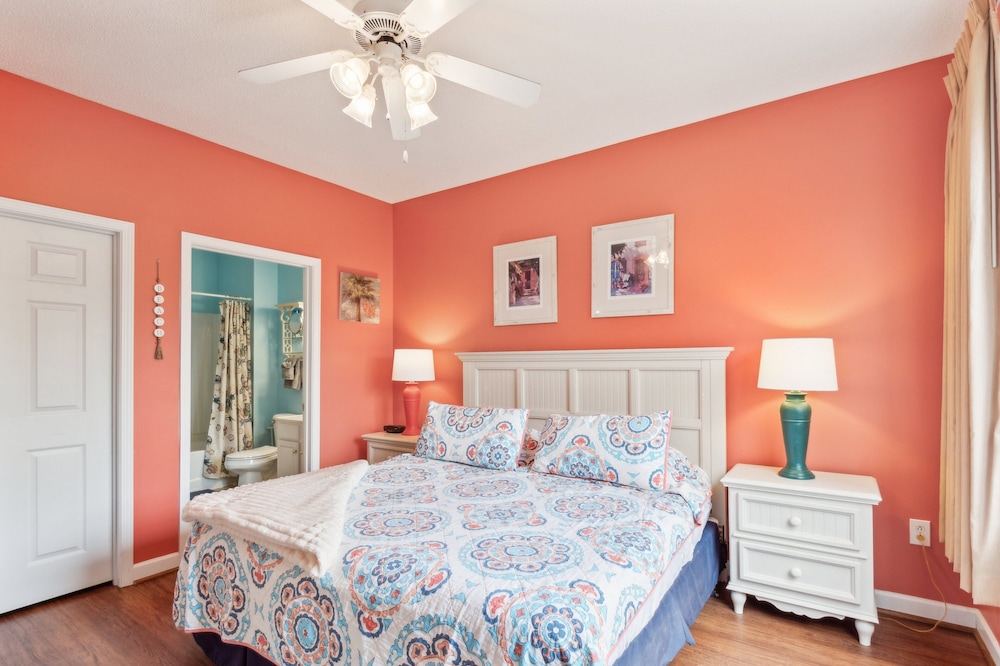 Havens On The Nine 2 Bedroom Condo