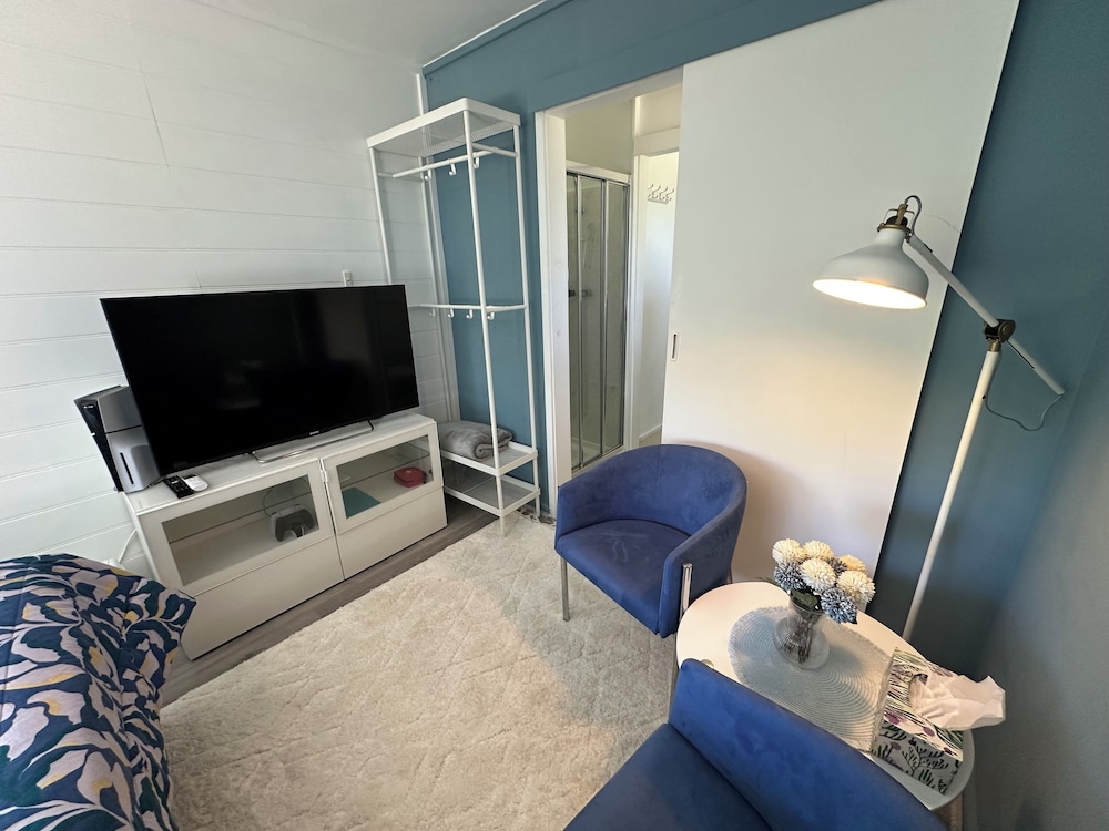 Private Oasis in the Heart of Garran